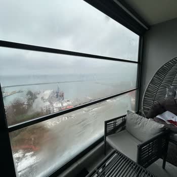 Bks Cam Balkon Giyotin Cam Balkonun Buharlaşma ve Su Alma Sorunları