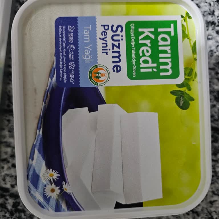 Süzme Beyaz Peynirde Margarinden Farksız Tat!