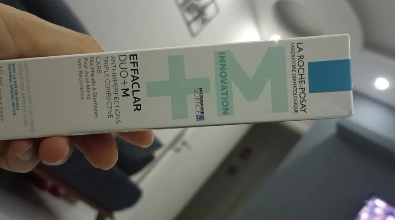 La Roche-Posay Effaclar Duo+M Darkened My Skin video cover