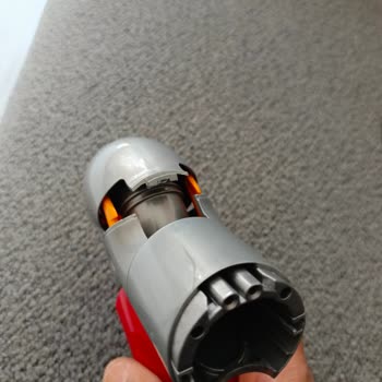 Dyson V12 Süpürge Adaptör Sorunu Ve Garanti Hayal Kırıklığı