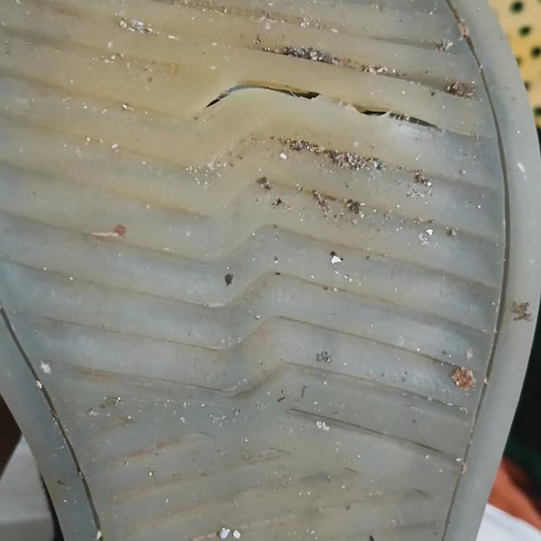 Derimod Bot Tabanında Beklenmedik Yırtılma Sorunu