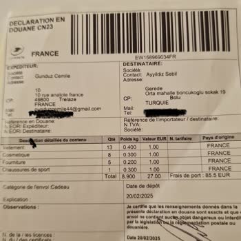 Gümrükte Takılan Kargo Ve Haksız Ücret Talebi