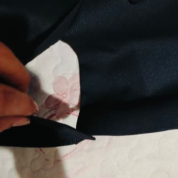 Nişan İçin Aldığım Takım Elbise Defolu Çıktı