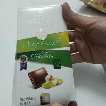 A101 Küflü Ve Bozuk Antep Fıstıklı Çikolata Hayal Kırıklığı!
