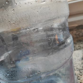 Erikli Su Eski Damacana Ve Sorumsuz Teslimat