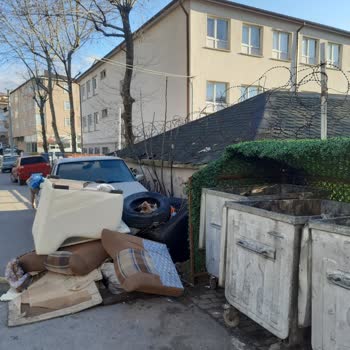 Gebze Belediyesi Okul Çevresindeki Sorunlar Çözüm Bekliyor