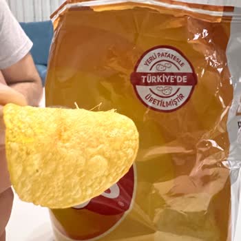 Lays Cipsinde Şok Eden Naylon İp!