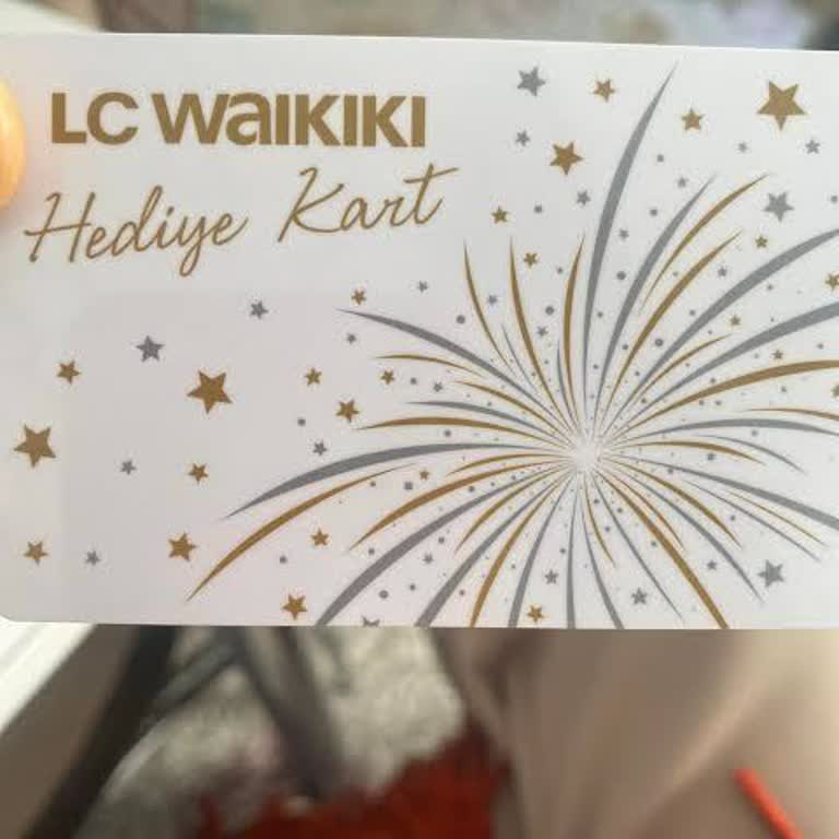 Hediye Kartı Mağaza İle Sınırlı Kaldı, Online Kullanım İmkansız