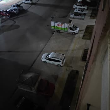 Adana'da Zifiri Karanlık Sokak Tehlikesi