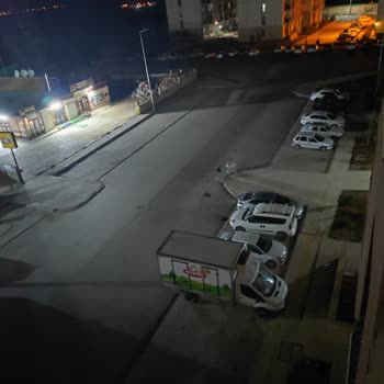 Adana'da Zifiri Karanlık Sokak Tehlikesi