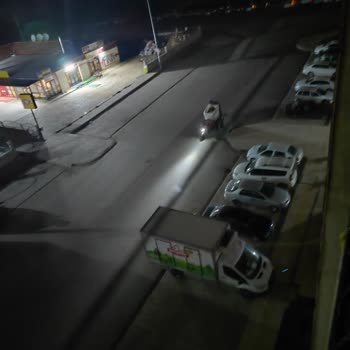 Adana'da Zifiri Karanlık Sokak Tehlikesi