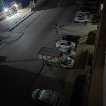 Adana'da Zifiri Karanlık Sokak Tehlikesi