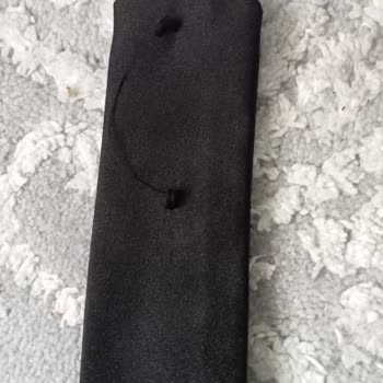 Aldığım Elbise Yırtık Ve Eksik Parçalarla Geldi