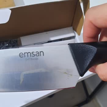 Paslanan Bıçaklar Ve Yanıtsız Şikayet