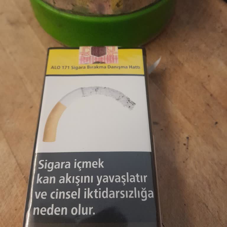 Parliament Night Blue'nun Tadındaki Değişim Hayal Kırıklığı