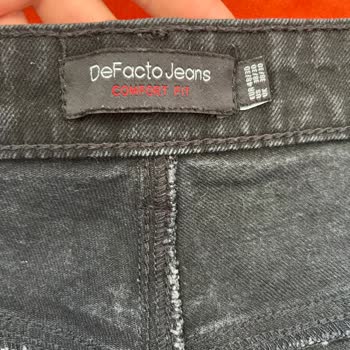 DeFacto'dan Aldığımız Pantolonun Kötü Kokusu Sağlığımızı Tehdit Ediyor!