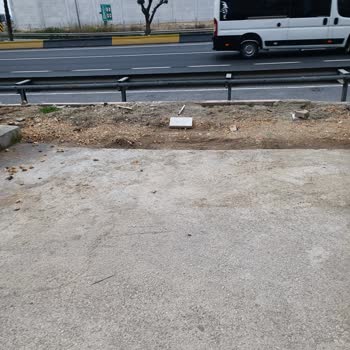 Gediz Elektrik'te Sürekli Kesinti Ve Tehlikeli Çalışma Alanları