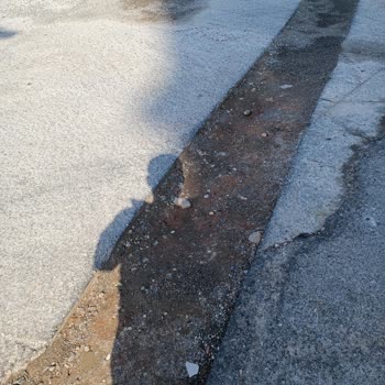 Gediz Elektrik'te Sürekli Kesinti Ve Tehlikeli Çalışma Alanları