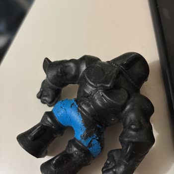 Kalitesiz Oyuncak: Bir Gece Bile Dayanmadı