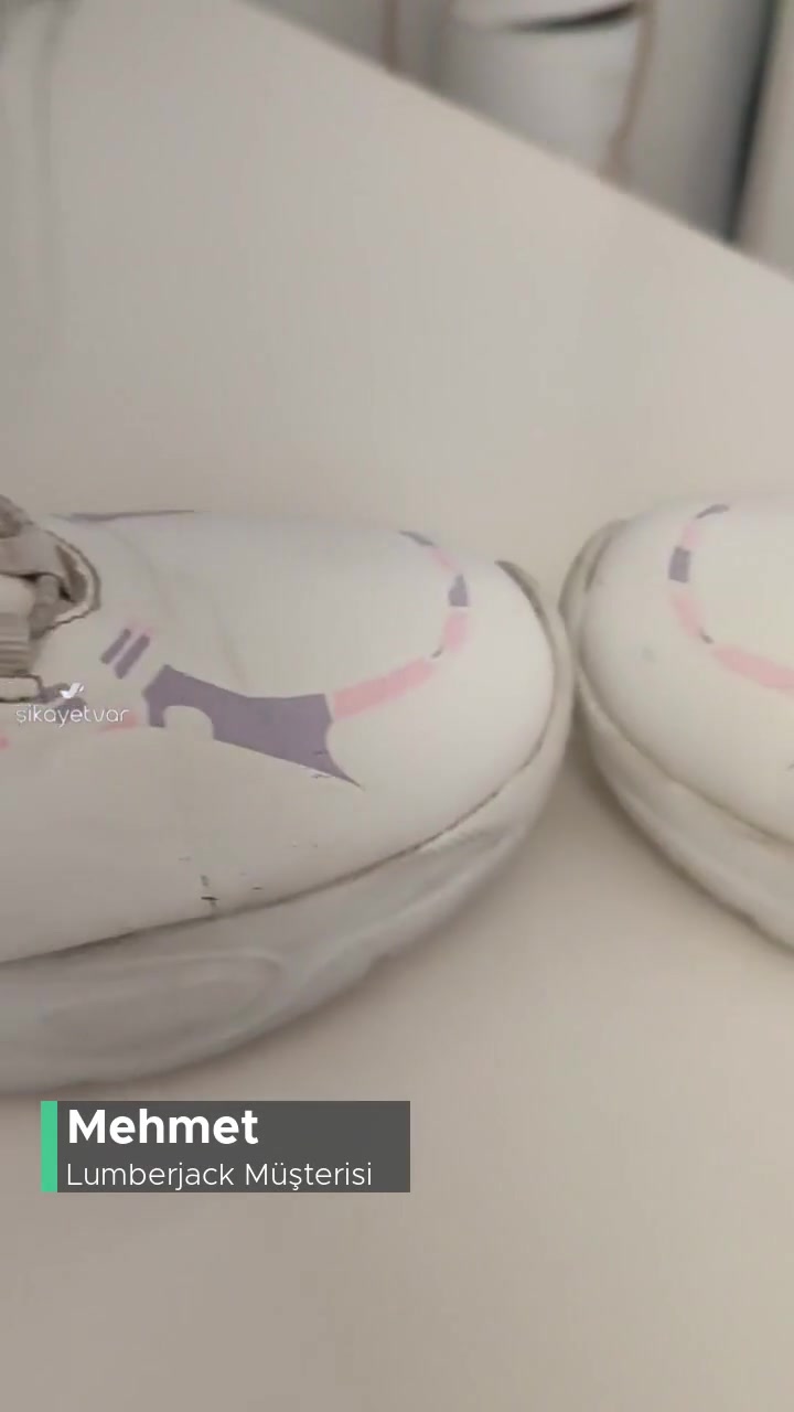 Lumberjack Müşteri Memnuniyeti Yok! videonun kapak resmi