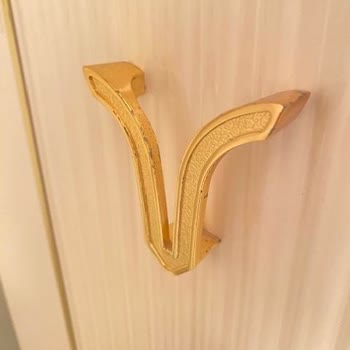 İstikbal Mobilya Kulplarında Hızla Artan Deformasyon