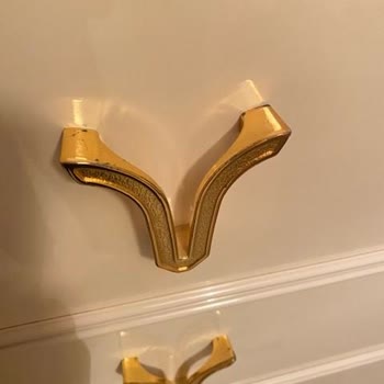 İstikbal Mobilya Kulplarında Hızla Artan Deformasyon