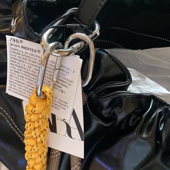 Zara Çantamın Charm'ları Eksik Geldi