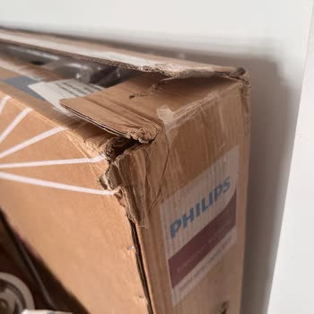 Hasarlı Televizyon Ve Çözüm Bulamayan A101