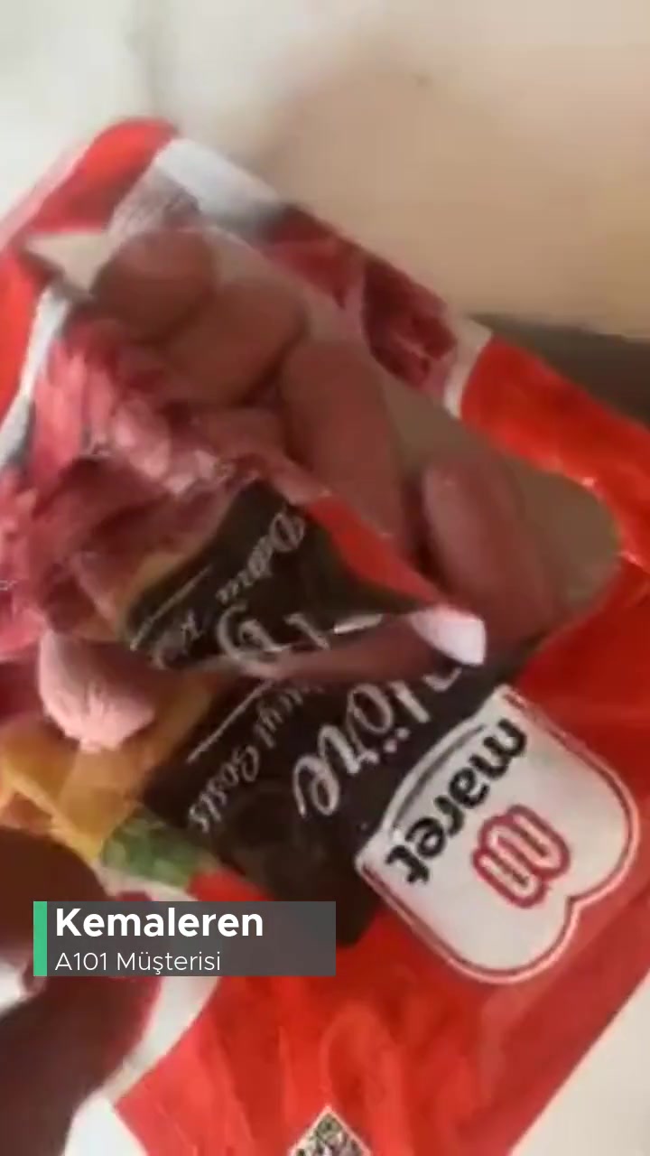 A101 Rafında Küflenmiş Sosis Vakası! videonun kapak resmi