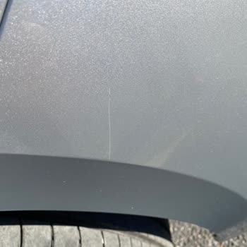 Sıfır Araçta Çizik Ve Cam Sorunu: Güven Sarsıldı