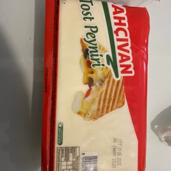 Mazot Tadında Kaşar Peyniri Şikayeti