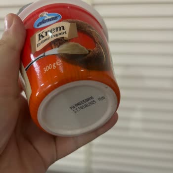 Krem Peynirin Renk Ve İçeriği Hakkında Şikayet