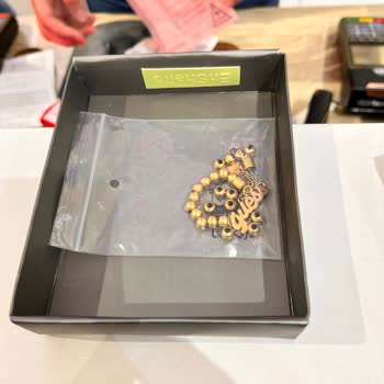 Guess Mağazası'nda Garanti Ve Hizmet Sorunu