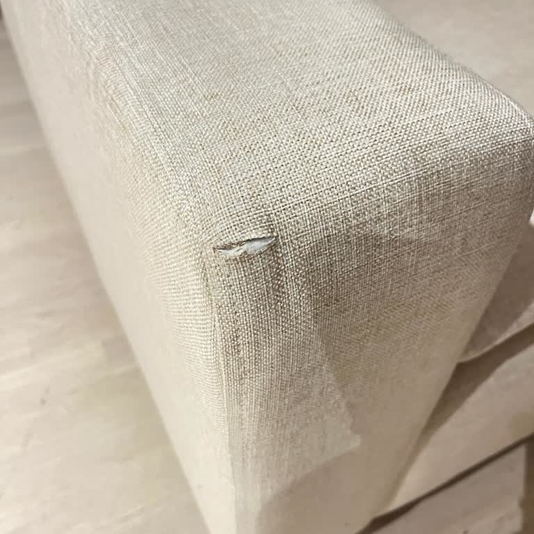 Vivense'den Aldığım Koltuk Takımı Sorunlarıyla Teslim Edildi Ve Çözüm Üretilmiyor