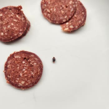 Namet Sucukta Yabancı Madde Şoku Güven Sarsıldı