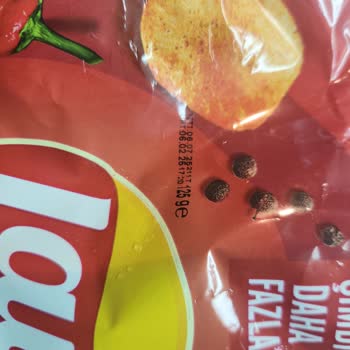 Lays Cips Paketinden Çıkan Şaşırtıcı Cisimler