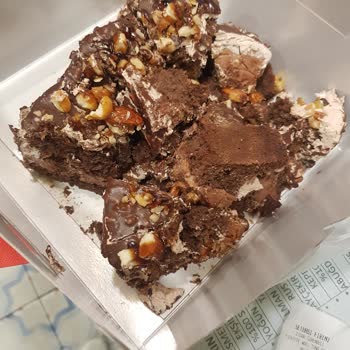 Bayat Pasta Ve İlgisiz Müşteri Hizmetleri