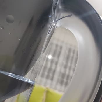 Brita Sürahilerde Kulp Çatlaması Sorunu