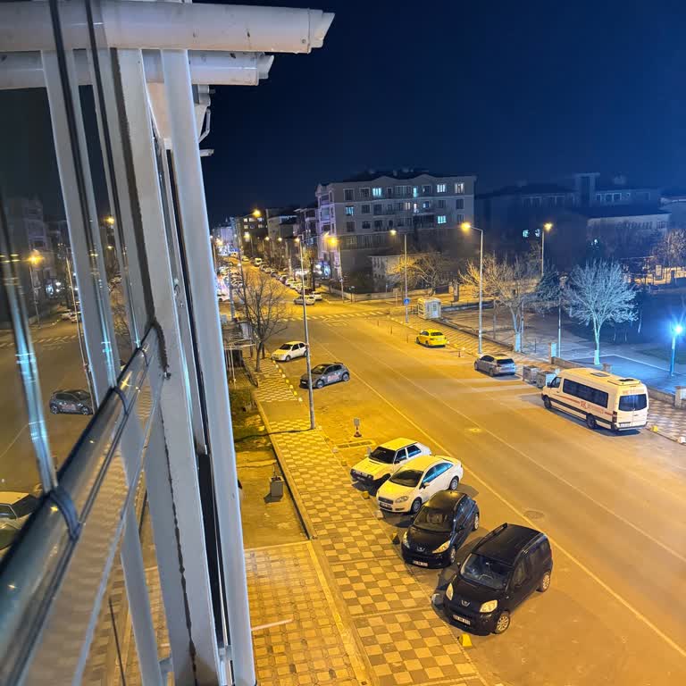 2 Yıldır İnternet Altyapısı Bekleyen Bina