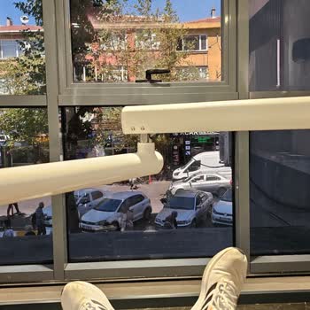 Özel Bağcılar Diş Sağlığı Diş Tedavisinde Hayal Kırıklığı Ve Yetersiz Hizmet