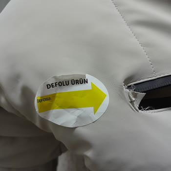 Defolu Ve Lekeli Mont Şoku