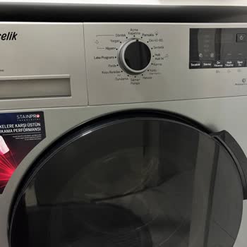 Çamaşır Makinesi Kıyafetleri Tüylendiriyor Ve Renk Solması Yapıyor