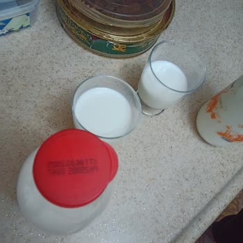 Bozuk Süt Satışı Ve Güven Sorunu