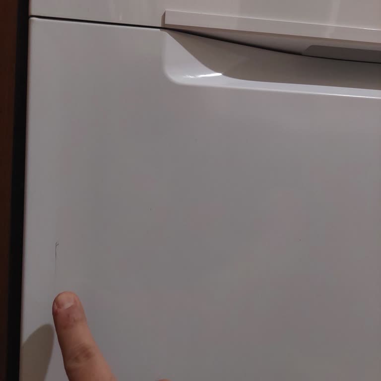 Electrolux Bulaşık Makinesi Kurulumunda Çizik Ve 1 Yıldır Çözülmeyen Parça Sorunu