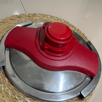 Düdüklü Tencere Kapağı Sorunu