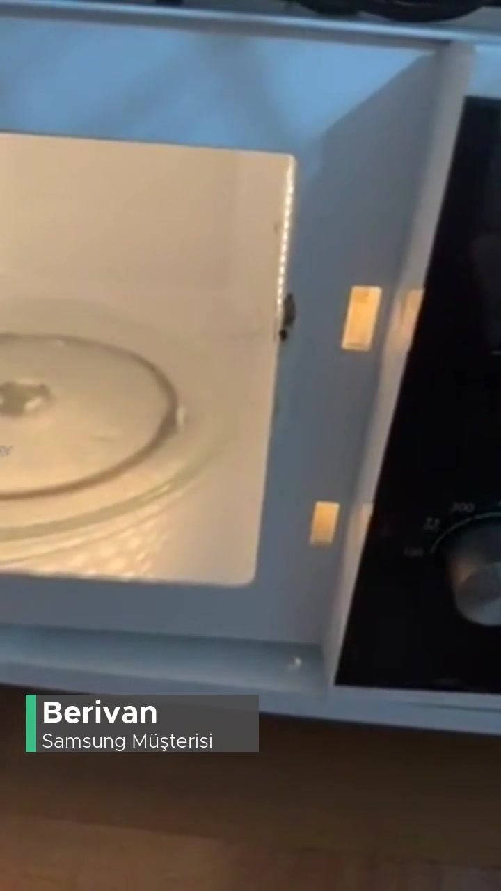 Samsung Mikrodalganın Boya Atması Ve Kıvılcım Çıkarması! videonun kapak resmi