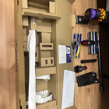 Dyson V15 Eksik Parçalarla Geldi, Mağduriyet Yaşıyoruz