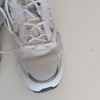 Calidad de zapatos New Balance no cumple expectativas