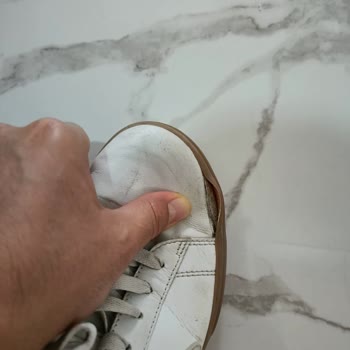 Skechers, zapatos defectuosos en 4 meses y sin reembolso