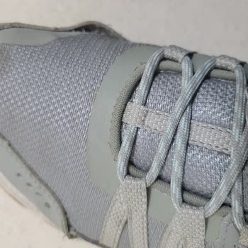 Skechers Ayakkabıda Dikiş Problemi: Üretim Hatası Mı, Kullanıcı Hatası Mı?